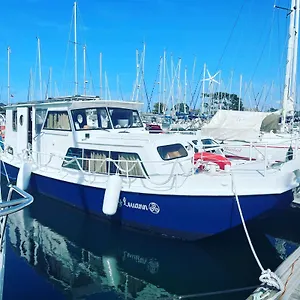  Bateau-hôtel Bateau A Quai, Logement Atypique Chaleureux